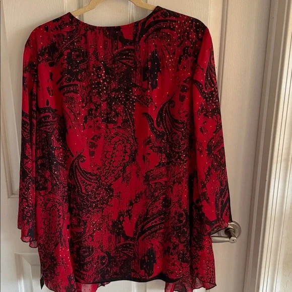 Sara Michelle NWT Red & Black 3X Plus Sheer Chiffon Overlay Top Sparkle - Picture 7 of 9